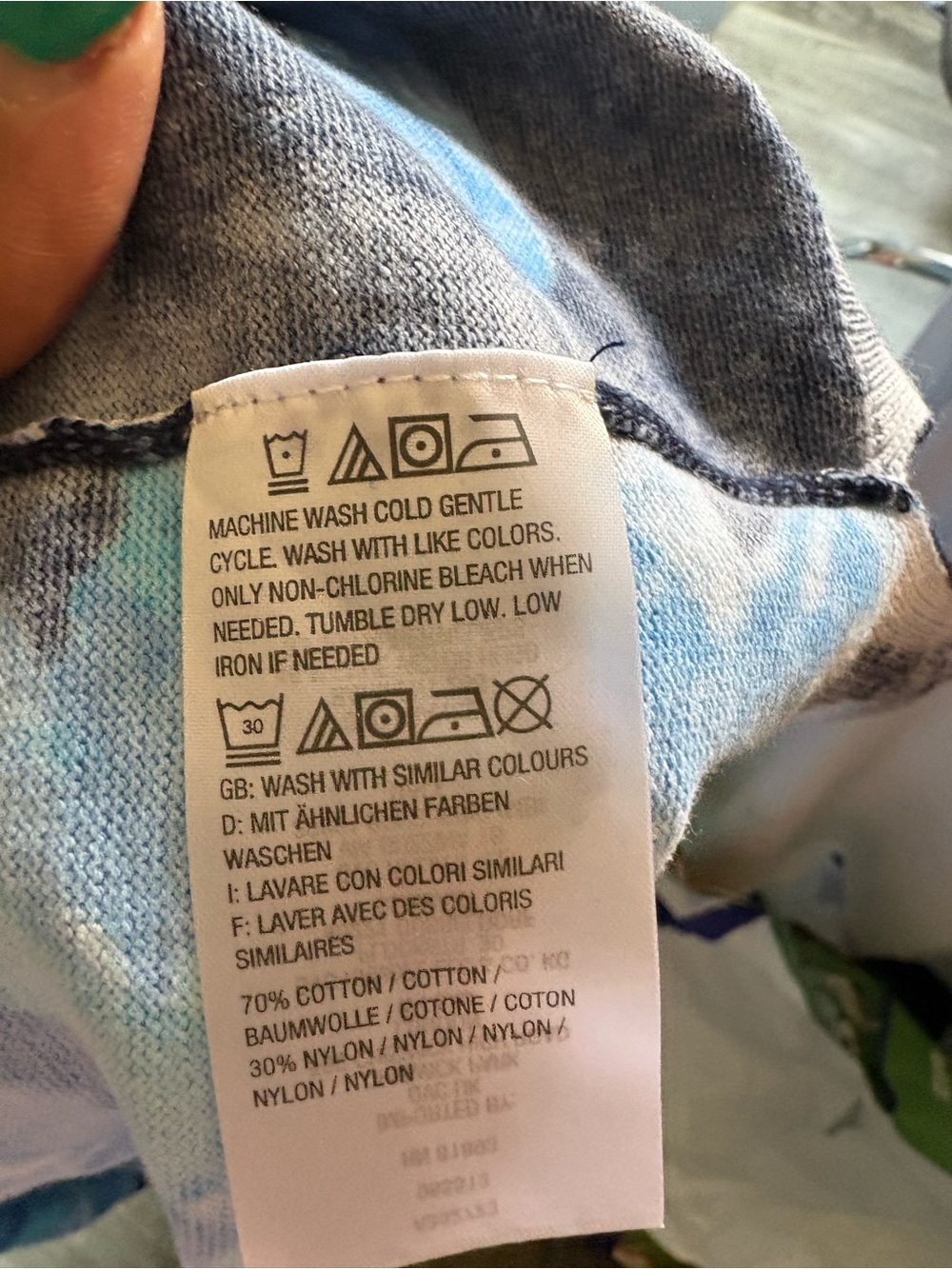 Isaac Mizrahi Navy and Blue Floral Button-Front Top - Picture 4 of 4